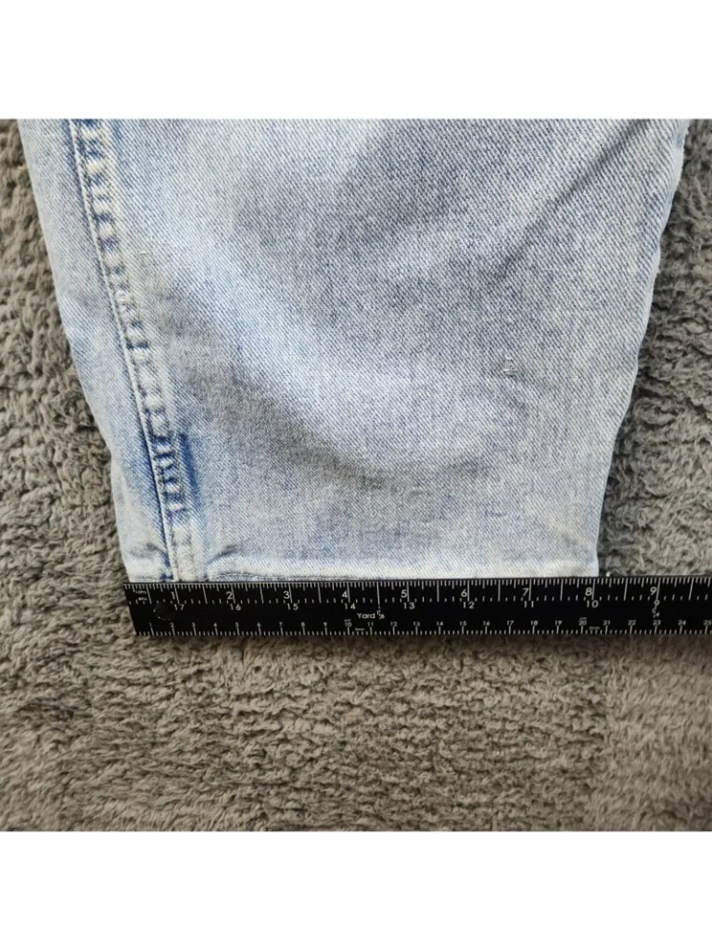 Men's Relaxed Fit Straight Leg Blue Jeans 36x30 Distressed Wrangler Workwear - Picture 6 of 11